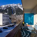 Apt. La Larze 58 Шамони